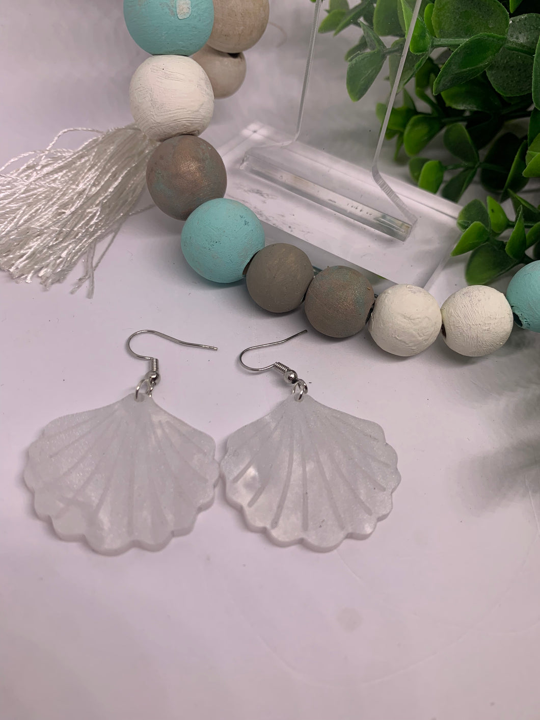 Acrylic Sea Shells Pearl White Dangles