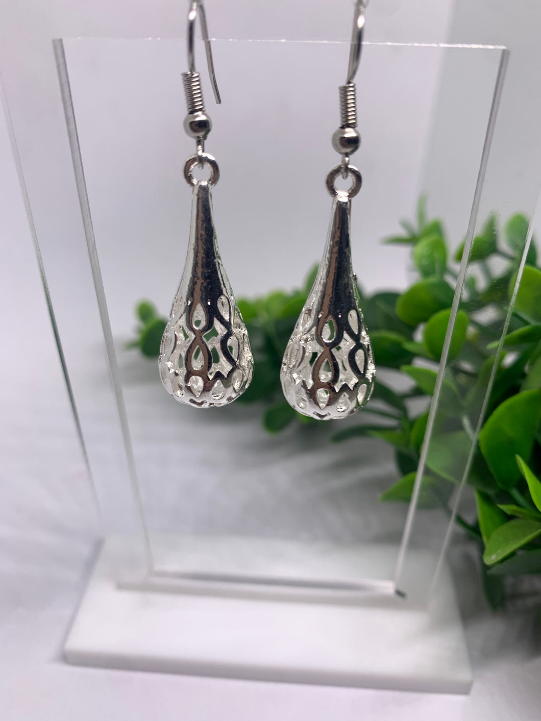 Metal Hollow Drop Dangle Earrings