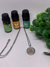 Load image into Gallery viewer, Diffuser Necklace-Silver Pineapple Locket Diffuser with Foam Pad
