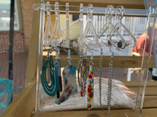 Load image into Gallery viewer, Clothesline Style Acrylic Earring Stand
